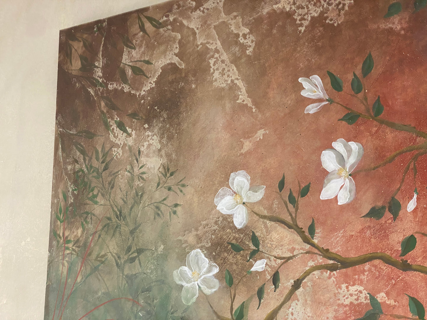 Pannello Magnolia Fondo Rosso