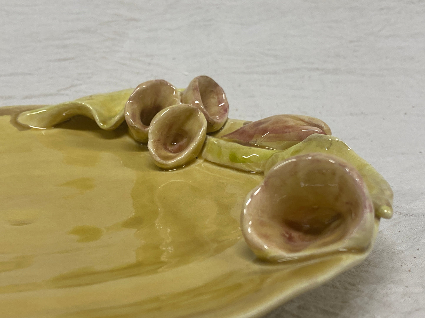 Piatto/Centro Tavola Fiori Miele