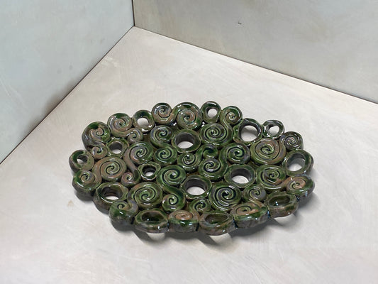 Vassoio Ovale Verde con Buchi